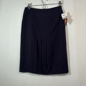 Votre Nom‎ Collection Women's Plum Pleated Knee Length Skirt Size 6